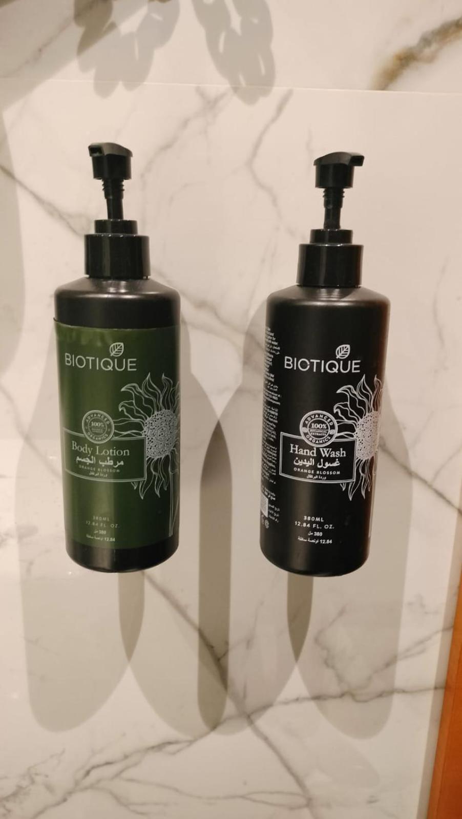 Ramada Hotel & Suites By Wyndham Al Qassim 布凯里耶 外观 照片 Biotique products